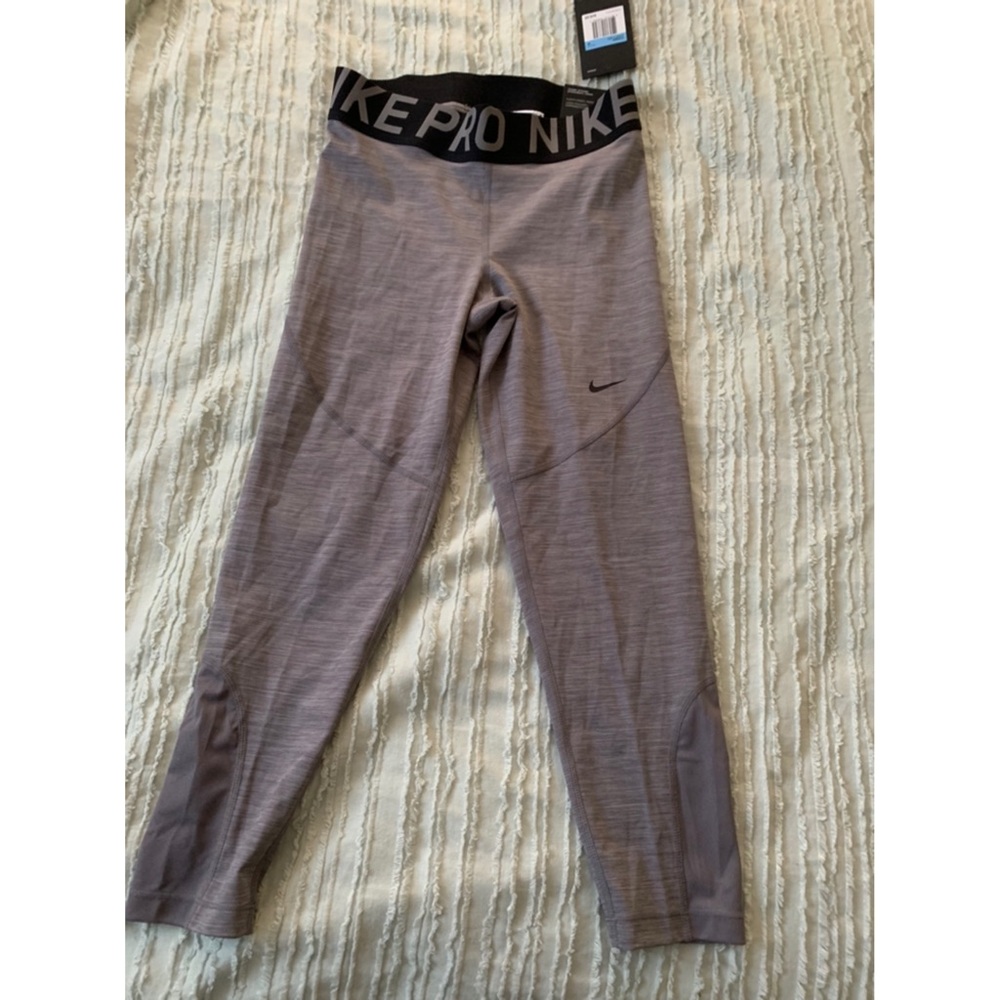 Nike Pro Tight Fit Leggings